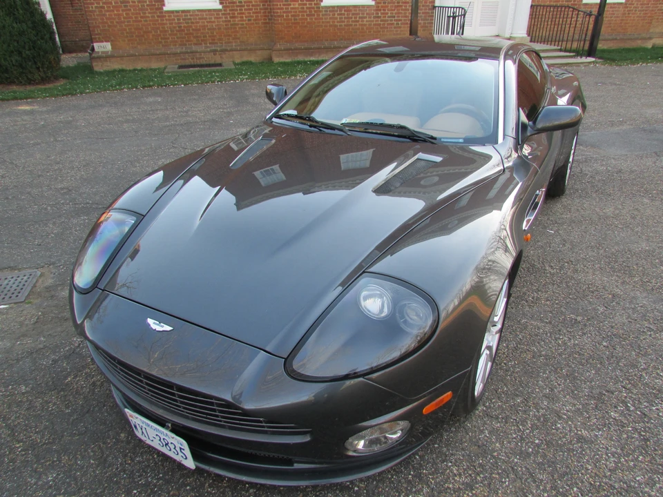 2006 Aston Martin Vanquish 1st Gen - Image 19 of 31