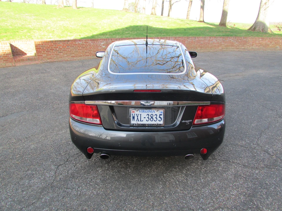 2006 Aston Martin Vanquish 1st Gen - Image 10 of 31