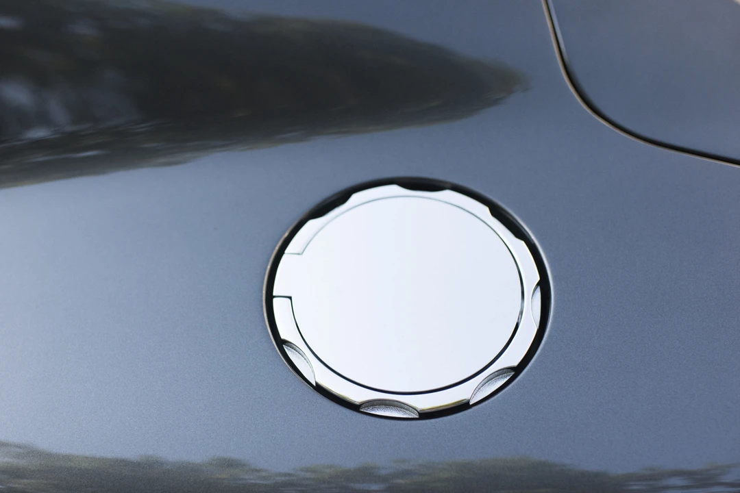 2006 Aston Martin Vanquish 1st Gen - Image 18 of 31