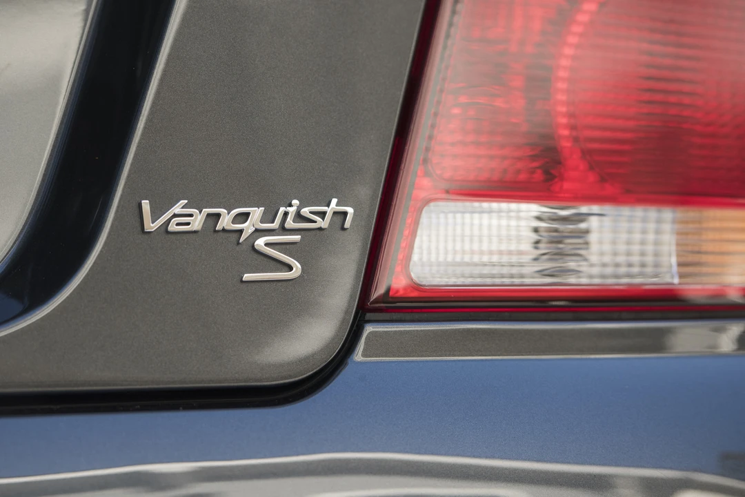 2006 Aston Martin Vanquish 1st Gen - Image 23 of 31