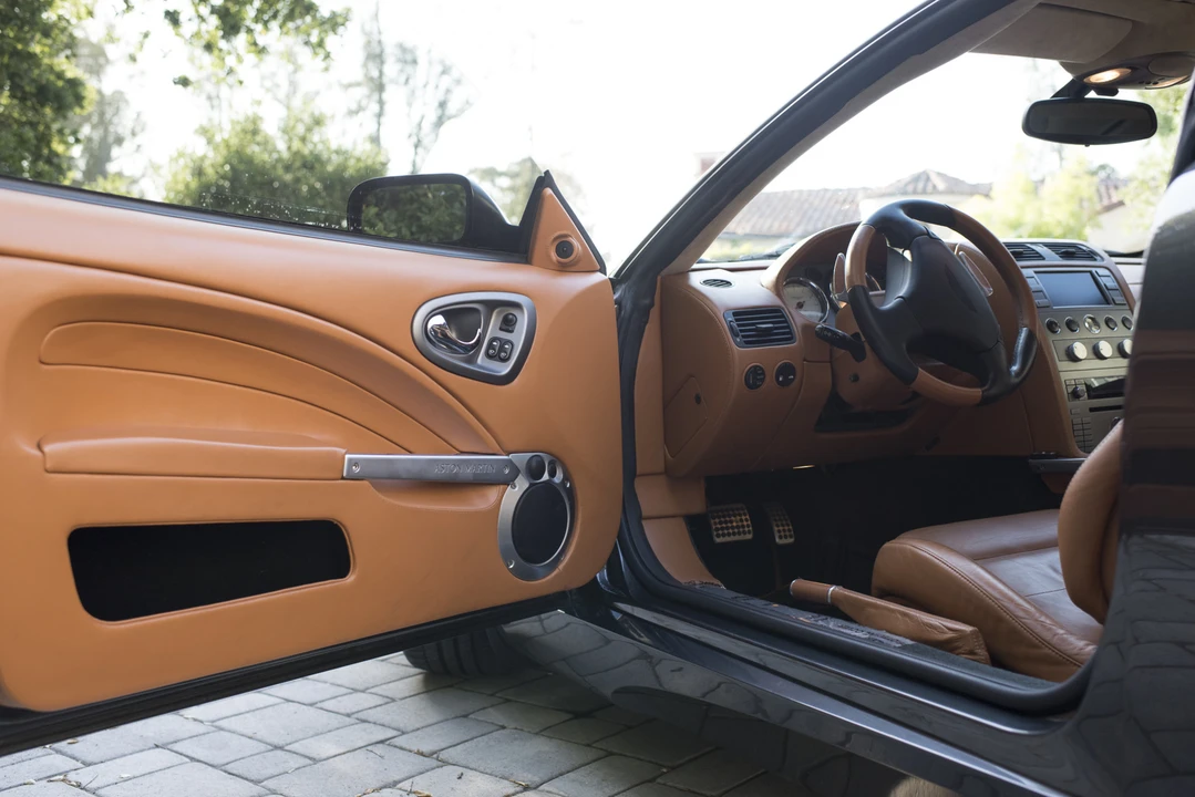 2006 Aston Martin Vanquish 1st Gen - Image 24 of 31