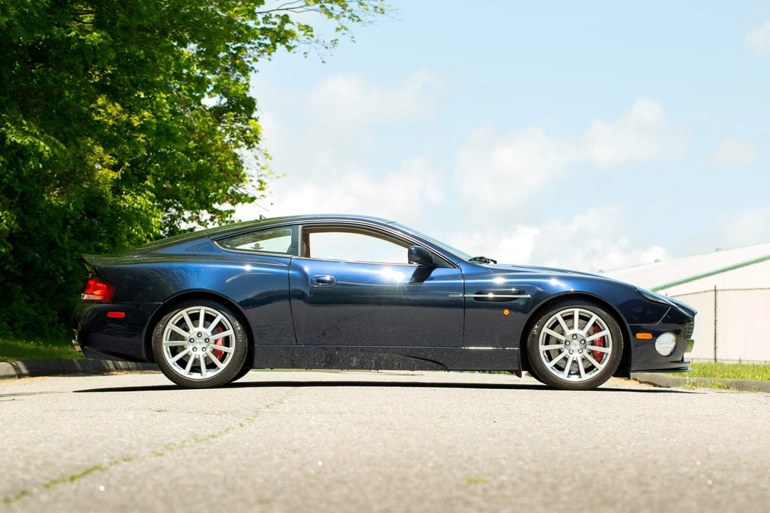 2006 Aston Martin Vanquish 1st Gen - Image 5 of 31