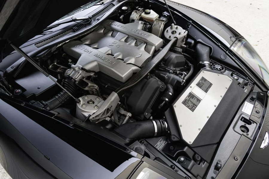 2006 Aston Martin Vanquish 1st Gen - Image 27 of 30