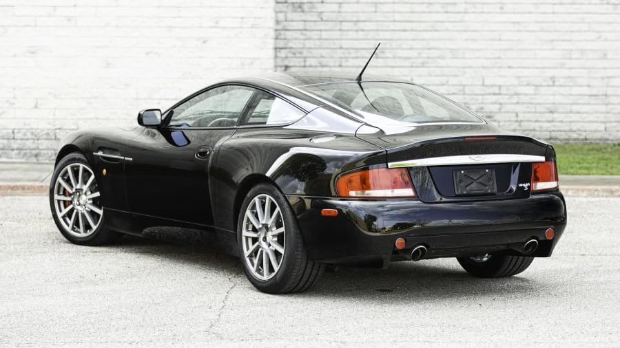 2006 Aston Martin Vanquish 1st Gen - Image 10 of 30