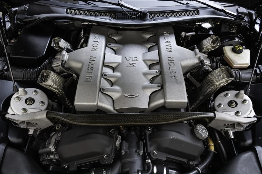 2006 Aston Martin Vanquish 1st Gen - Image 26 of 30