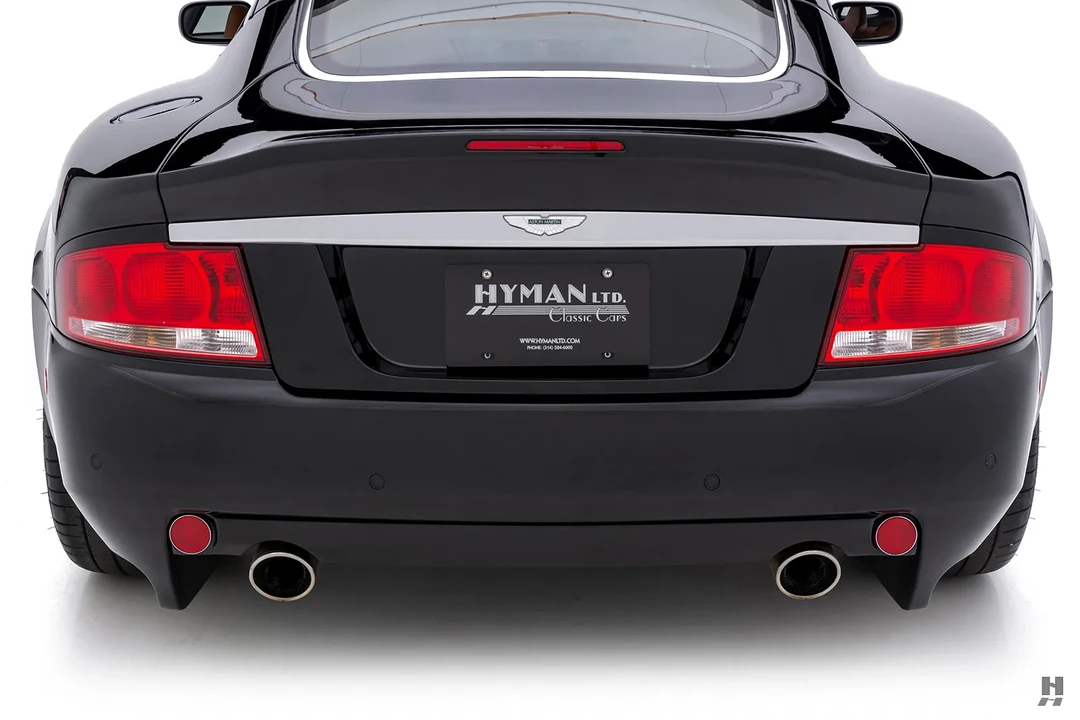 2006 Aston Martin Vanquish 1st Gen - Image 14 of 31