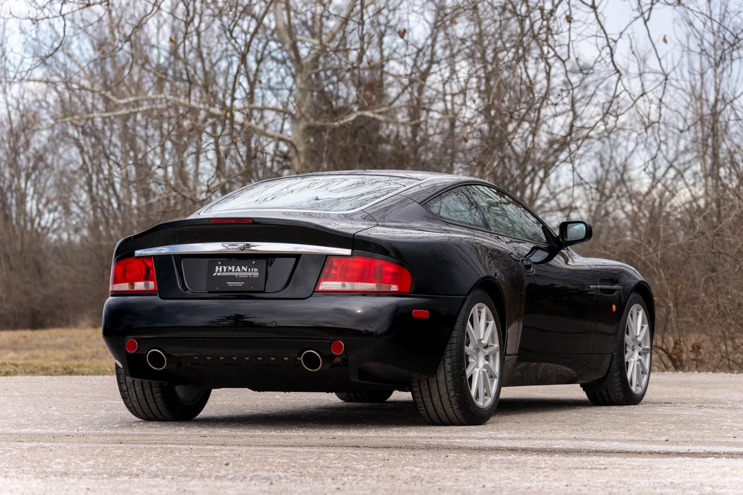 2006 Aston Martin Vanquish 1st Gen - Image 23 of 31