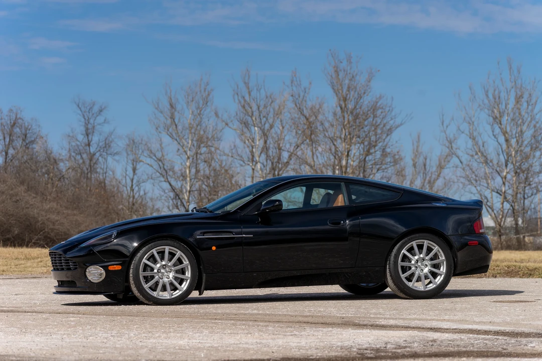 2006 Aston Martin Vanquish 1st Gen - Image 30 of 31