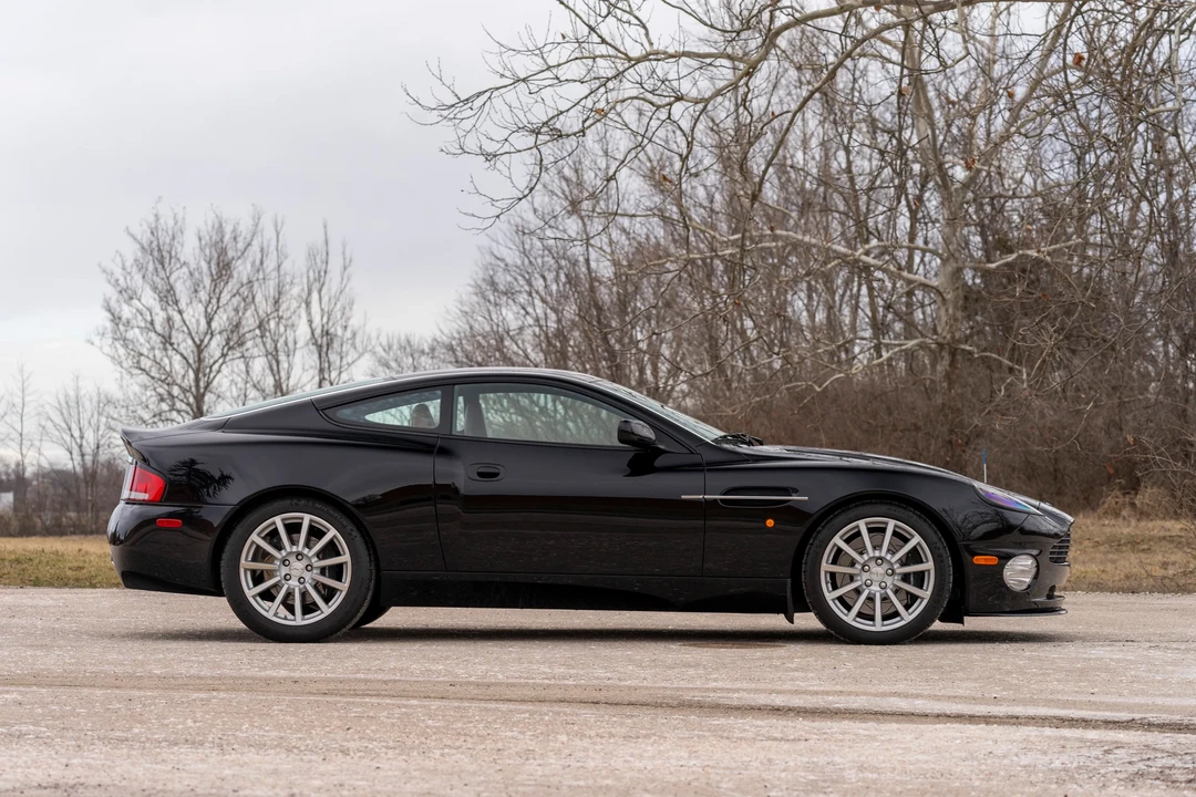 2006 Aston Martin Vanquish 1st Gen - Image 21 of 31