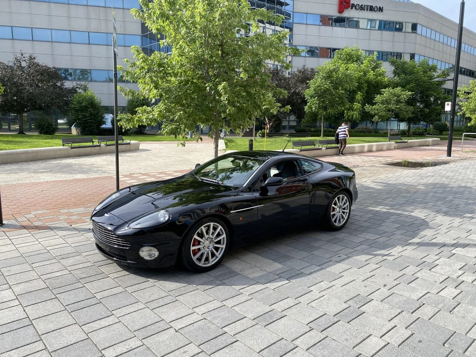 2006 Aston Martin Vanquish 1st Gen - Image 14 of 31