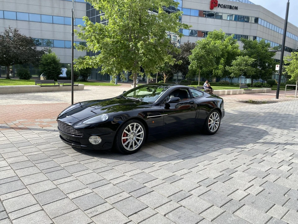 2006 Aston Martin Vanquish 1st Gen - Image 16 of 31