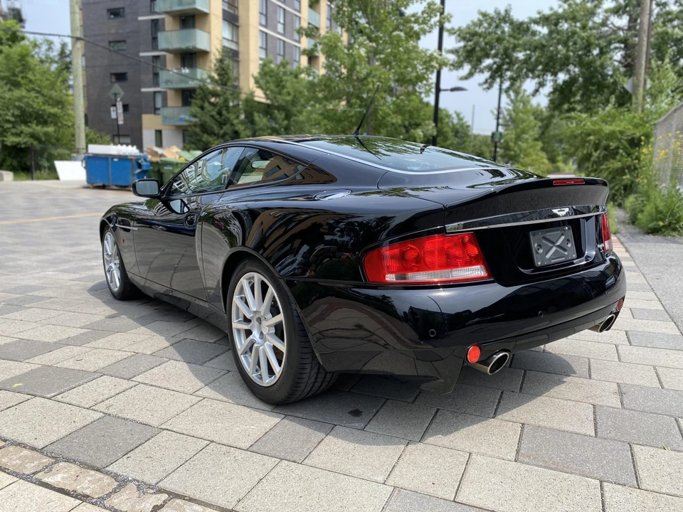 2006 Aston Martin Vanquish 1st Gen - Image 25 of 31