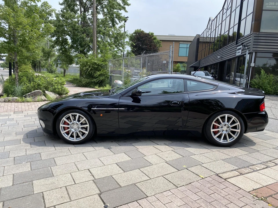2006 Aston Martin Vanquish 1st Gen - Image 18 of 31