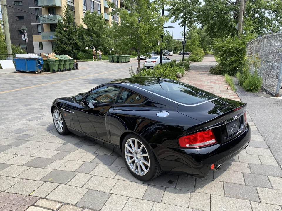 2006 Aston Martin Vanquish 1st Gen - Image 24 of 31