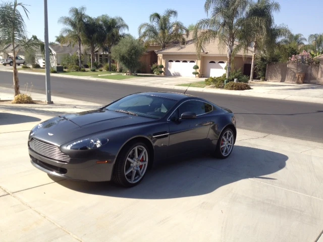 2006 Aston Martin V8 Vantage (2006-2017) - Image 2 of 2