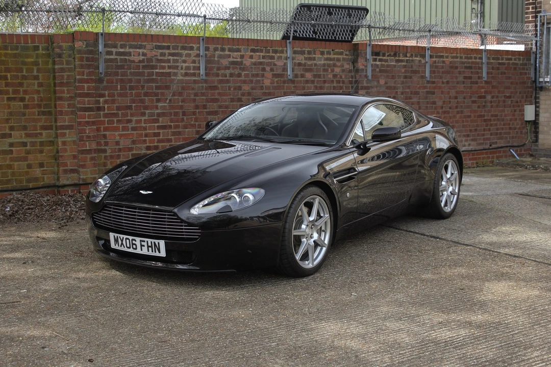 2006 Aston Martin V8 Vantage (2006-2017) - Image 5 of 30