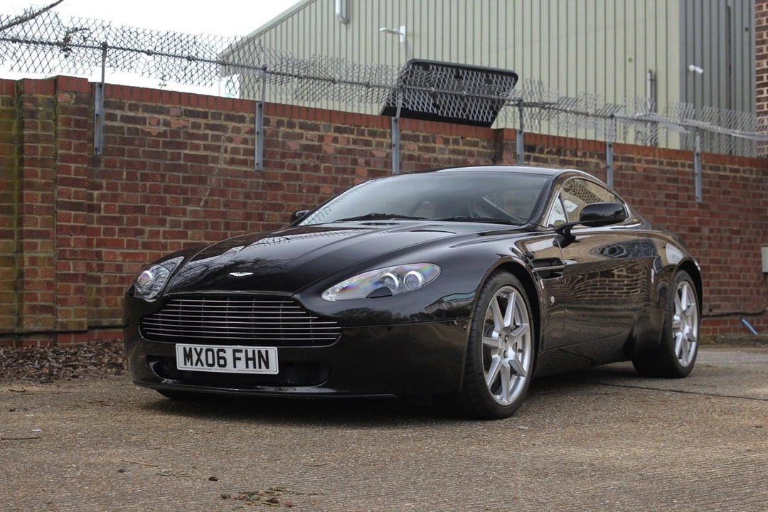 2006 Aston Martin V8 Vantage (2006-2017) - Image 9 of 30