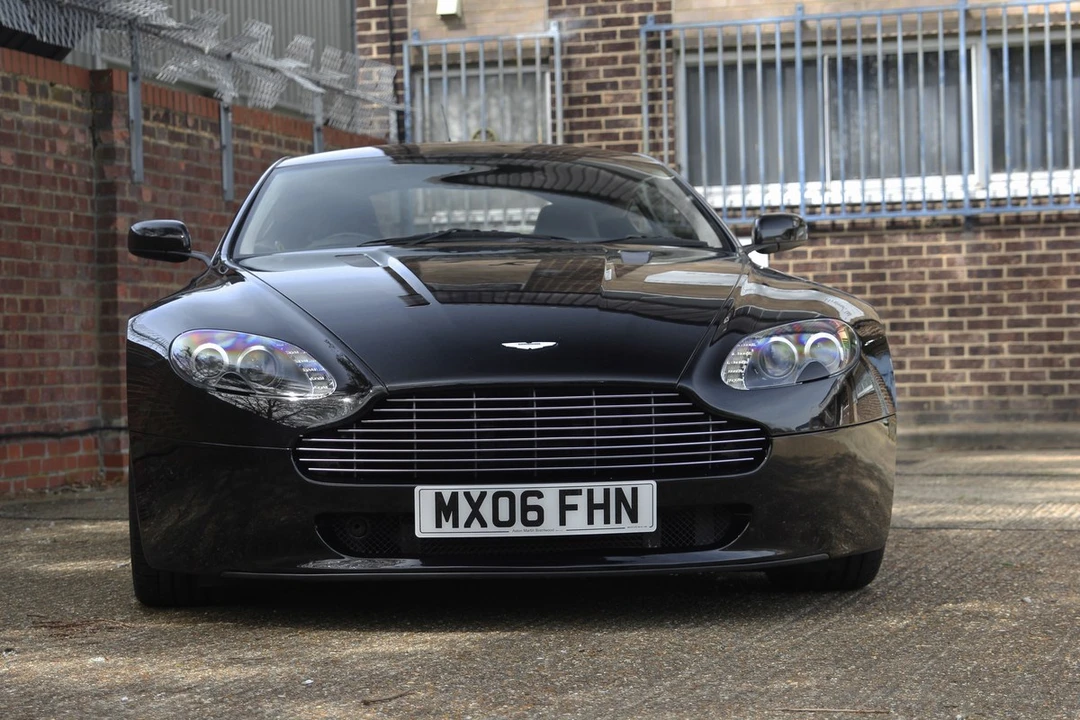 2006 Aston Martin V8 Vantage (2006-2017) - Image 10 of 30