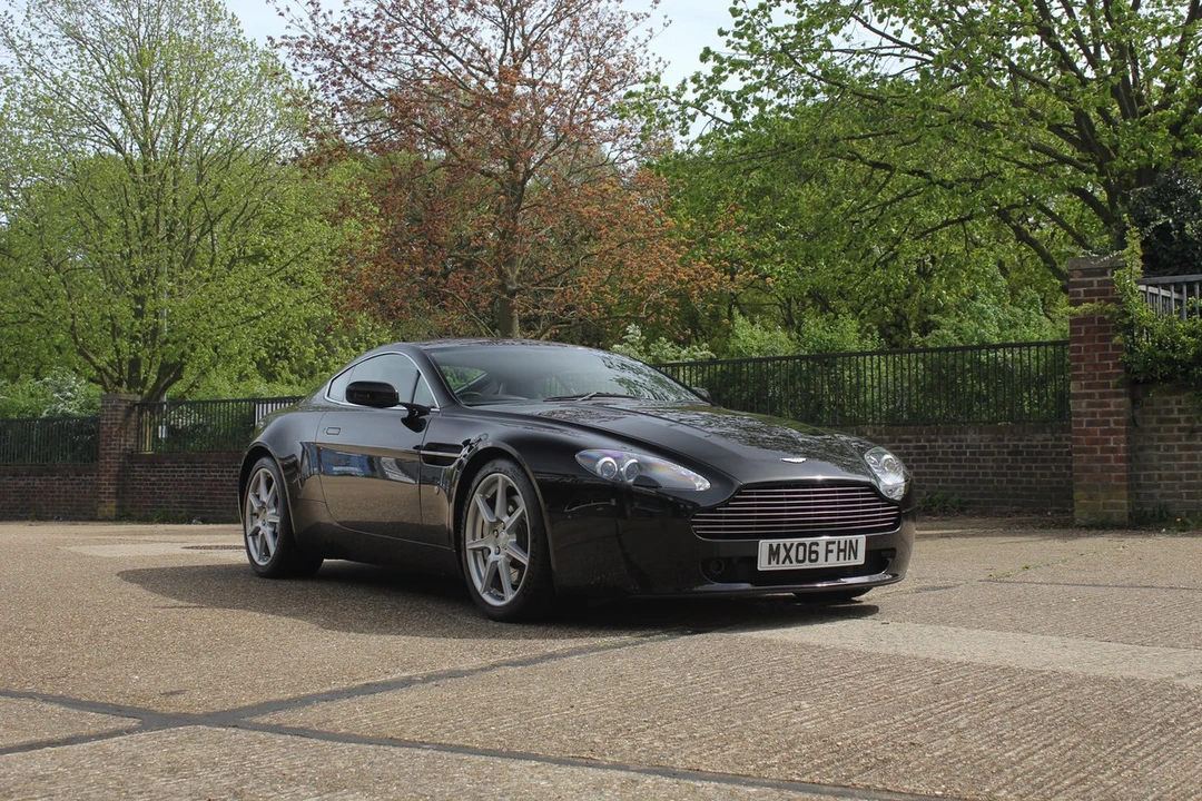 2006 Aston Martin V8 Vantage (2006-2017) - Image 26 of 30