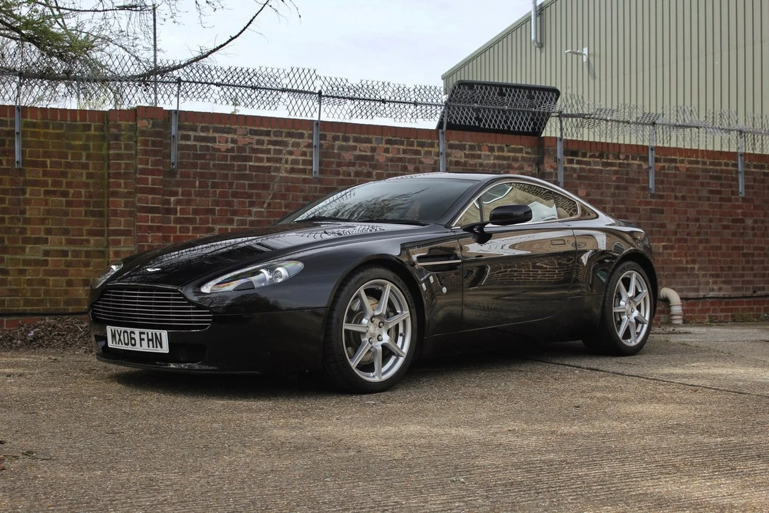 2006 Aston Martin V8 Vantage (2006-2017) - Image 6 of 30