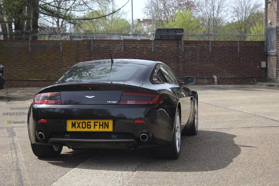 2006 Aston Martin V8 Vantage (2006-2017) - Image 30 of 30