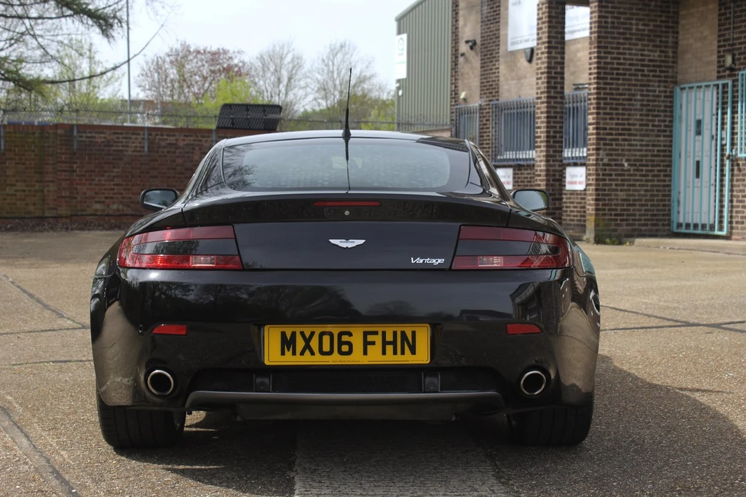 2006 Aston Martin V8 Vantage (2006-2017) - Image 27 of 30