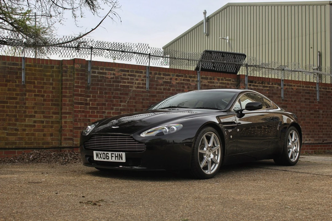 2006 Aston Martin V8 Vantage (2006-2017) - Image 19 of 30
