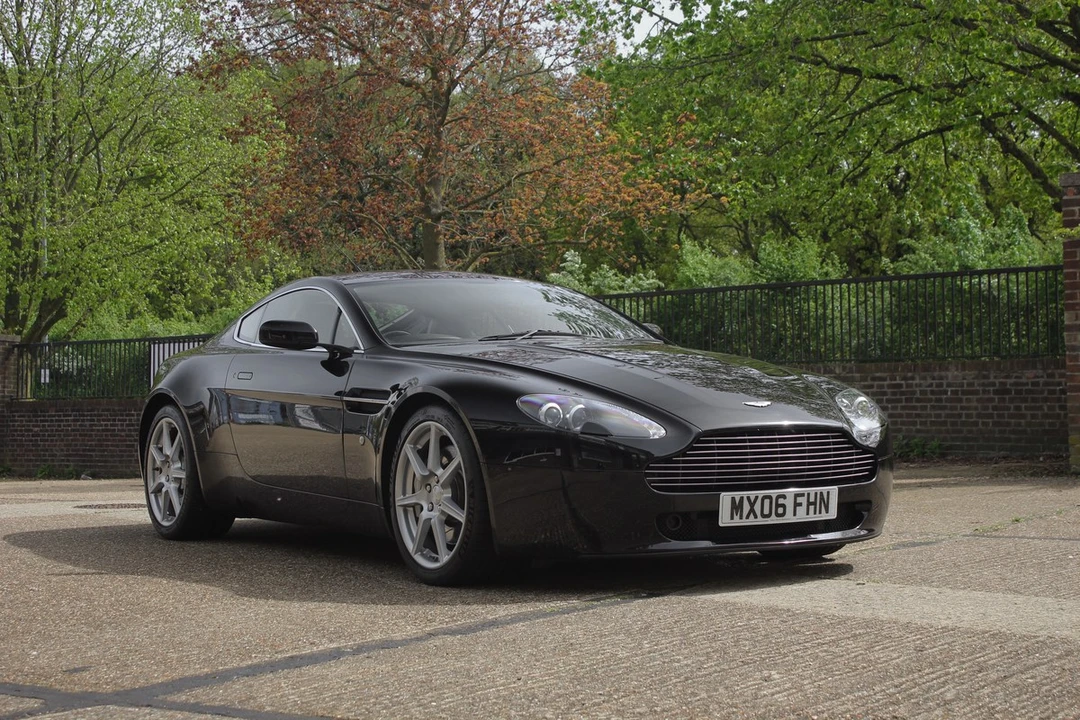 2006 Aston Martin V8 Vantage (2006-2017) - Image 2 of 30