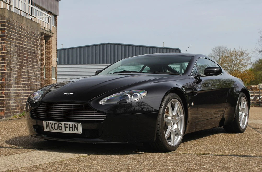 2006 Aston Martin V8 Vantage (2006-2017) - Image 24 of 30