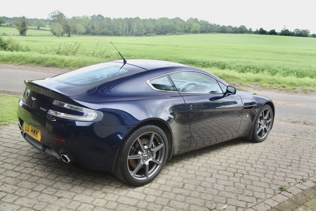 2006 Aston Martin V8 Vantage (2006-2017) - Image 5 of 30