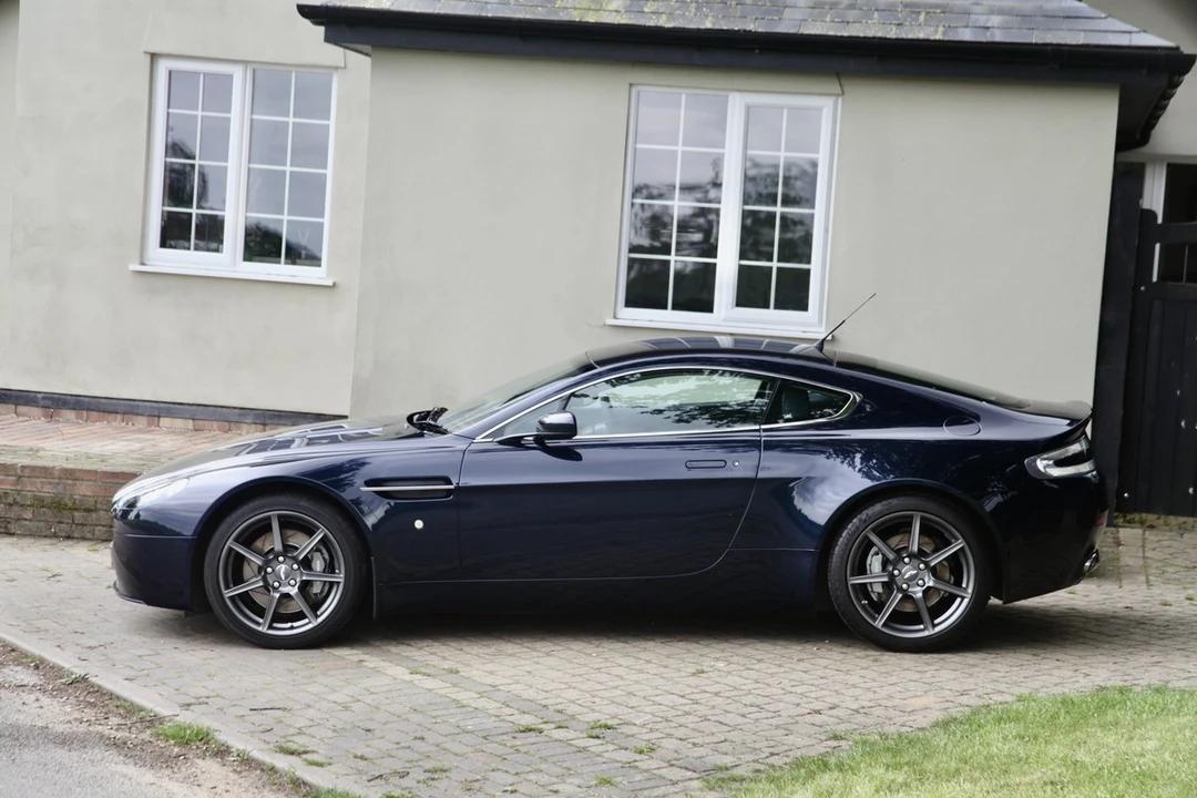 2006 Aston Martin V8 Vantage (2006-2017) - Image 30 of 30