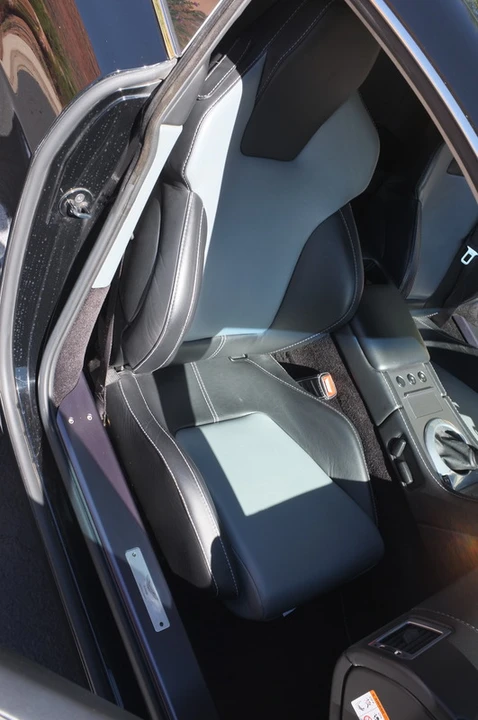 2006 Aston Martin Vantage - Image 12 of 16
