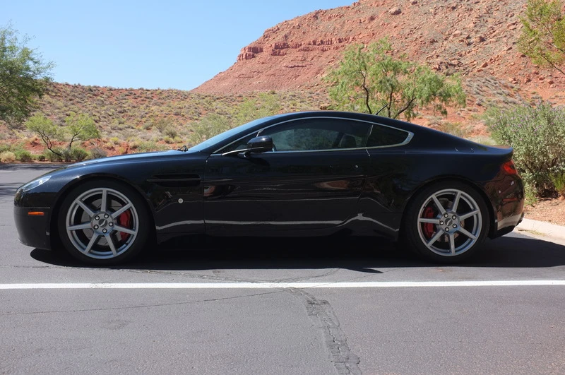 2006 Aston Martin Vantage - Image 2 of 16