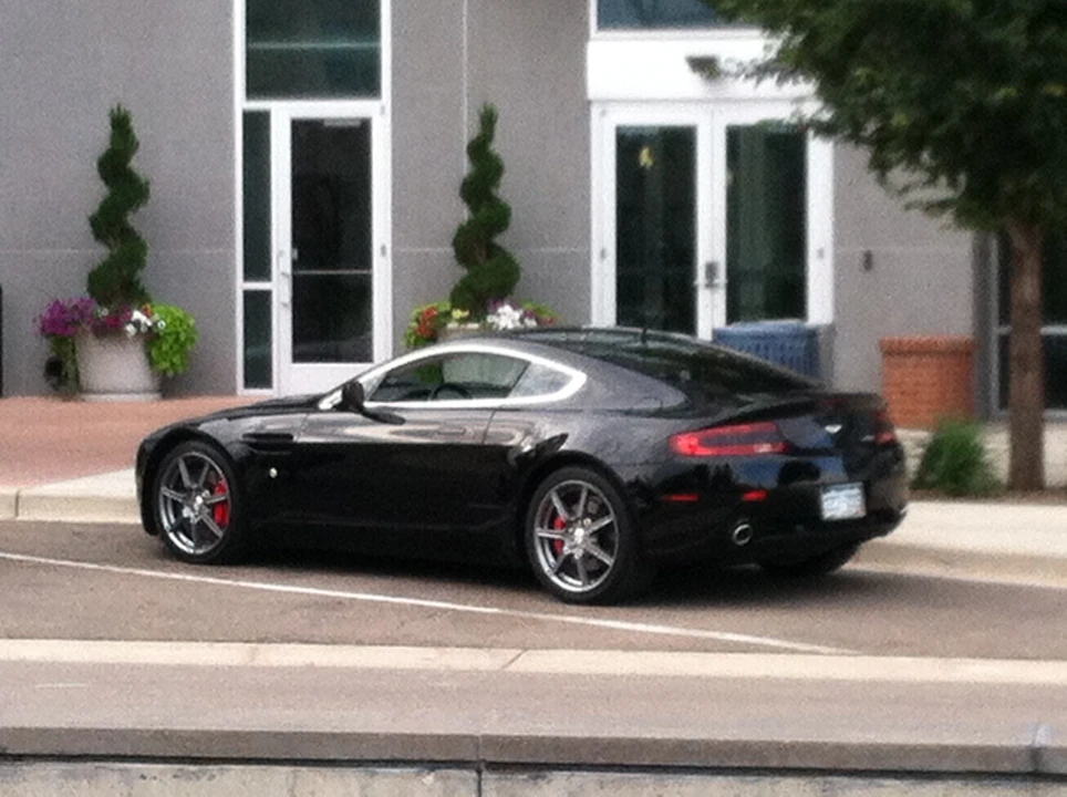 2006 Aston Martin Vantage - Image 2 of 4