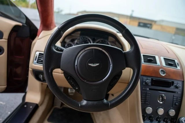 2006 Aston Martin V8 Vantage (2006-2017) - Image 15 of 16
