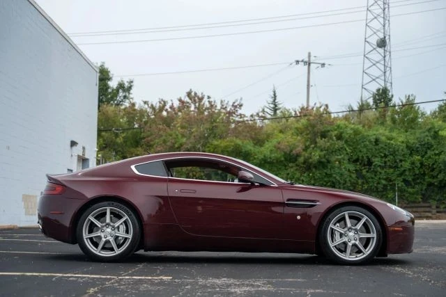 2006 Aston Martin V8 Vantage (2006-2017) - Image 9 of 16