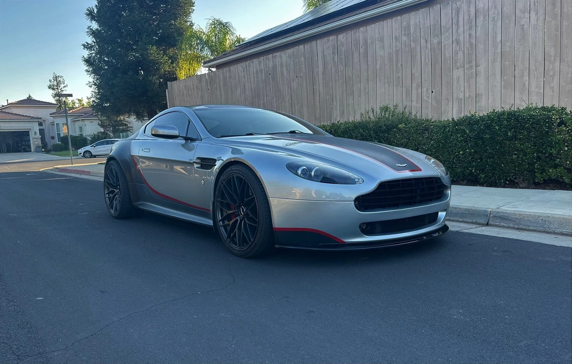 2006 Aston Martin Vantage - Image 1 of 7