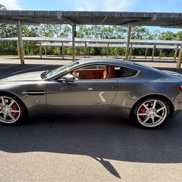 2006 Aston Martin V8 Vantage Coupe