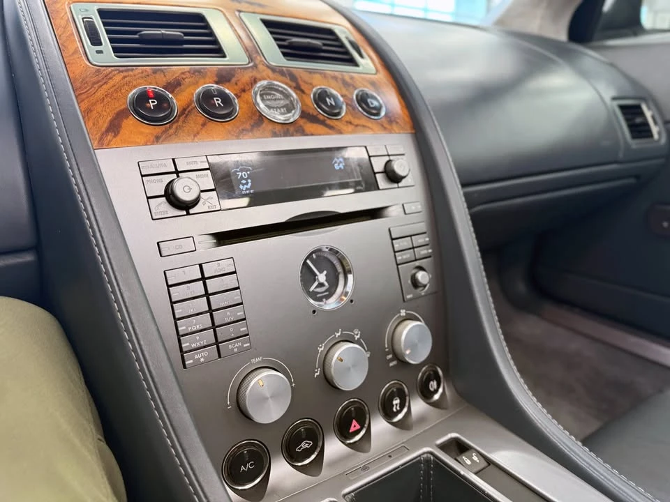 2006 Aston Martin DB9 - Image 18 of 21