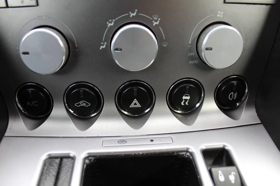 2006 Aston Martin DB9 - Image 18 of 20