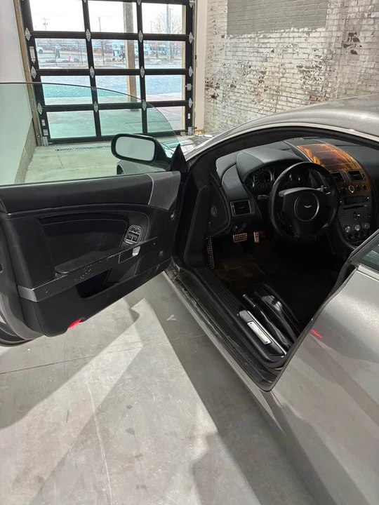 2006 Aston Martin DB9 - Image 14 of 18