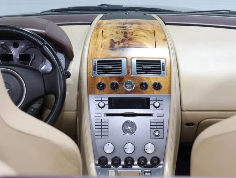 2006 Aston Martin DB9 - Image 17 of 20