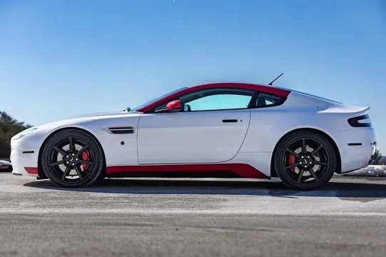 2006 Aston Martin V8 Vantage (2006-2017) - Image 2 of 20