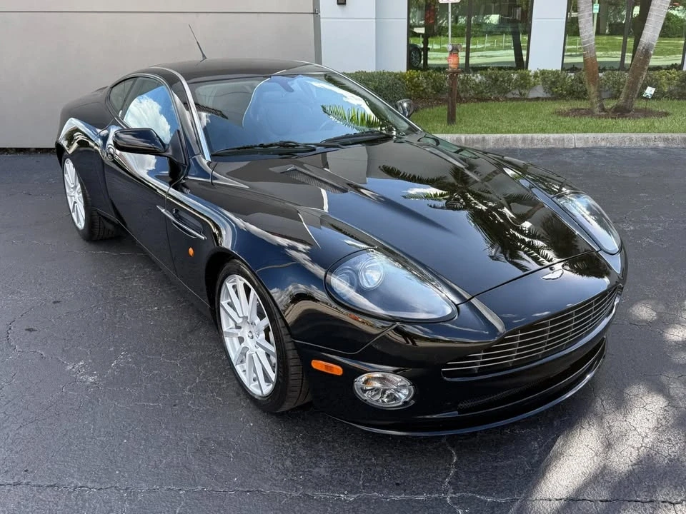 2006 Aston Martin Vanquish 1st Gen - Image 9 of 16