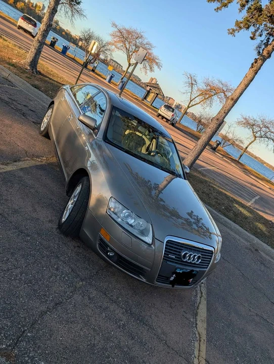 2006 Audi - Image 10 of 19