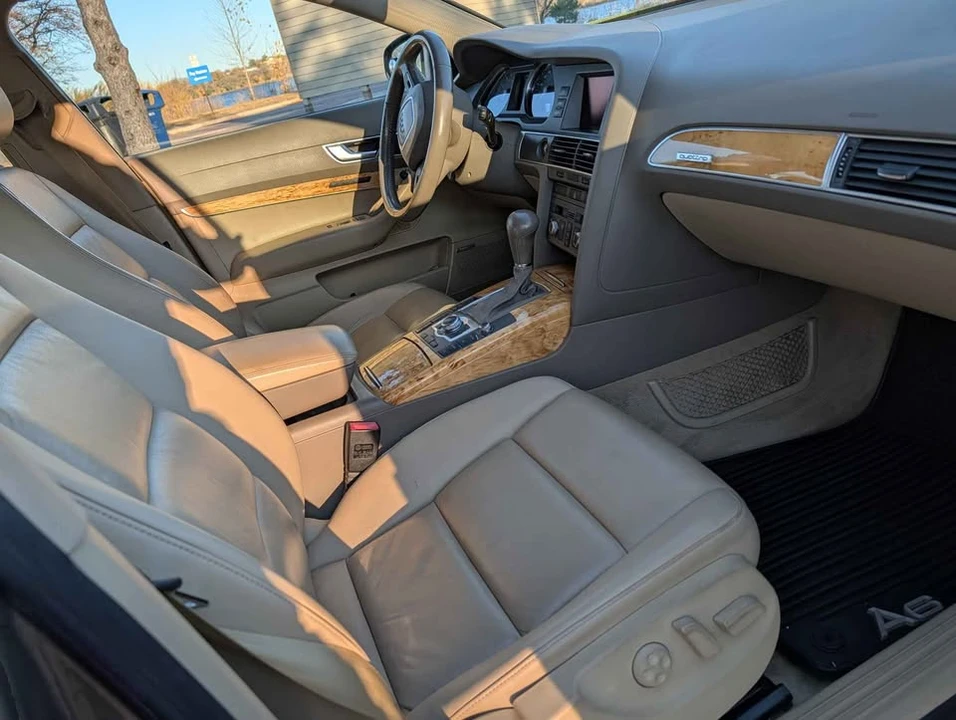 2006 Audi - Image 17 of 19