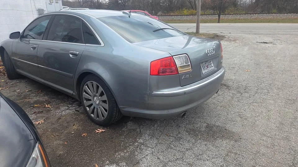 2006 Audi D3 A8 - Image 5 of 9