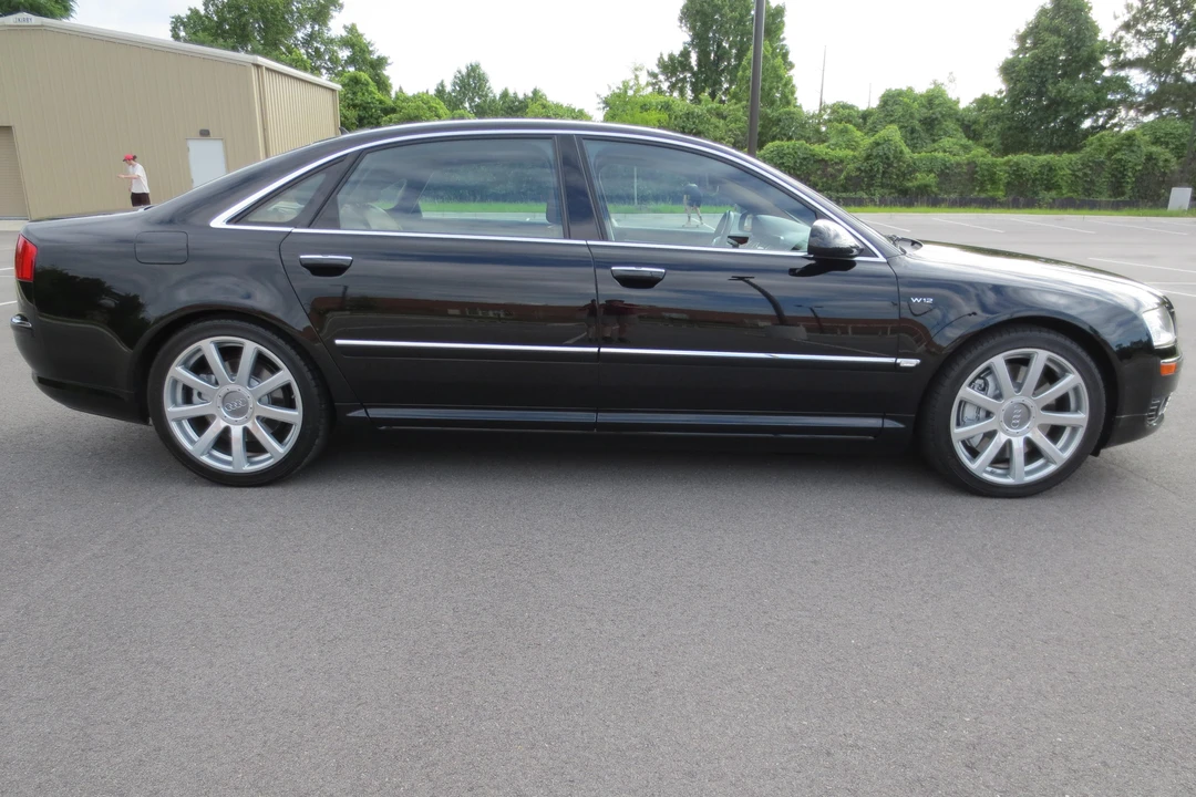 2006 Audi D3 A8 - Image 3 of 5