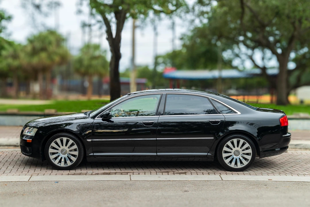 2006 Audi D3 A8 - Image 12 of 31