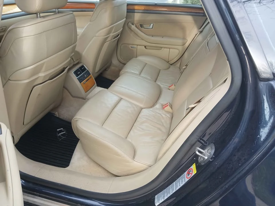 2006 Audi D3 A8 - Image 9 of 10